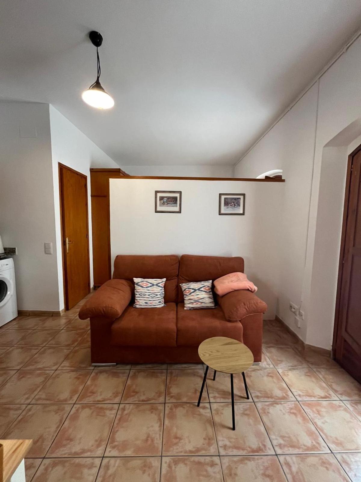 Apartament Can Mingu 2On Pis Besalú Екстериор снимка